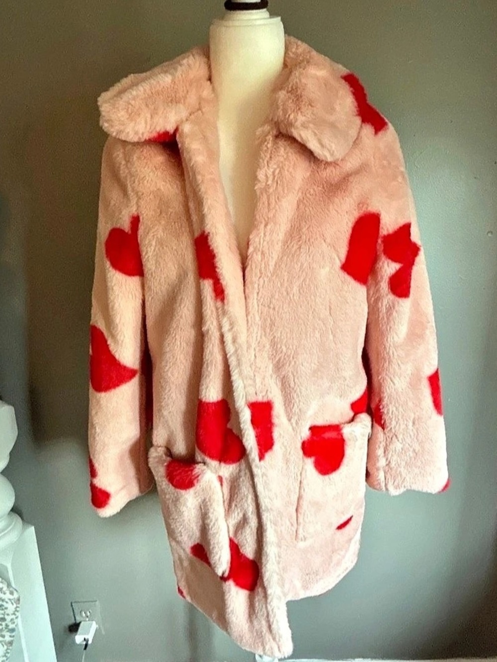 Daisy Street Longline Faux Fur Coat in Contrast Heart Print Heart Print Coat